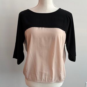 LOFT Black and Cream Women's 3/4 Sleeve Blouse w Stretchy Hem Size SP